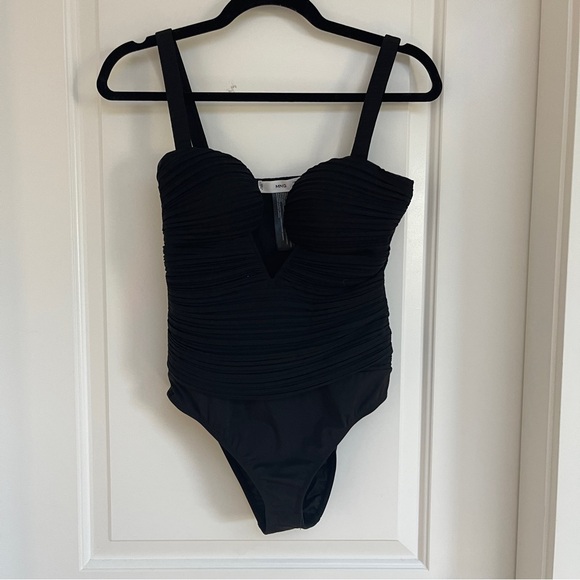 Mango Cutout Bodysuit - Picture 1 of 6